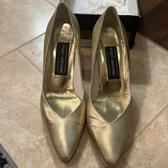 Gold pumps - Picture 3 of 6
